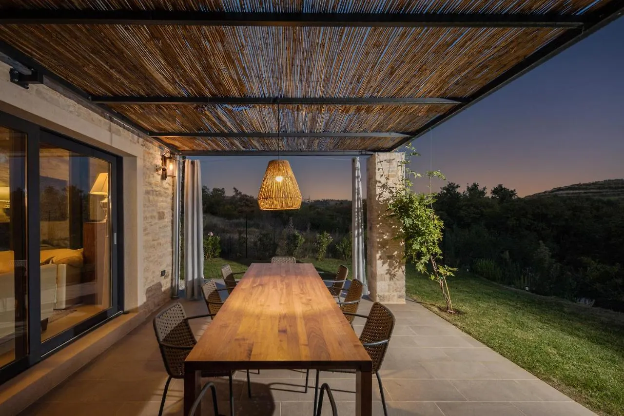 Villa La Vinella With Heated Pool Buje Croatia