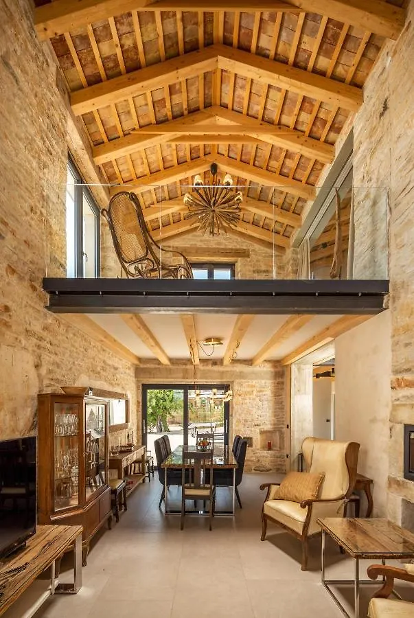 Villa La Vinella With Heated Pool Buje