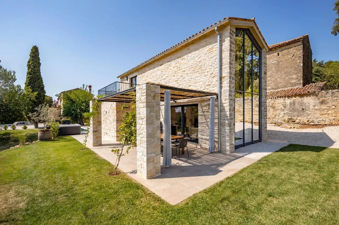Villa La Vinella With Heated Pool Buje 0*,  Croatia